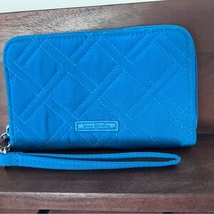 Vera Bradley wristlet wallet blue